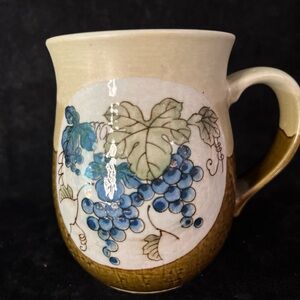 Otigiri Mug Brown With Grapes